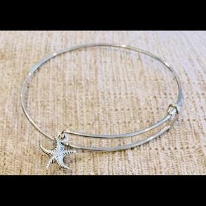 Starfish charm bracelet!